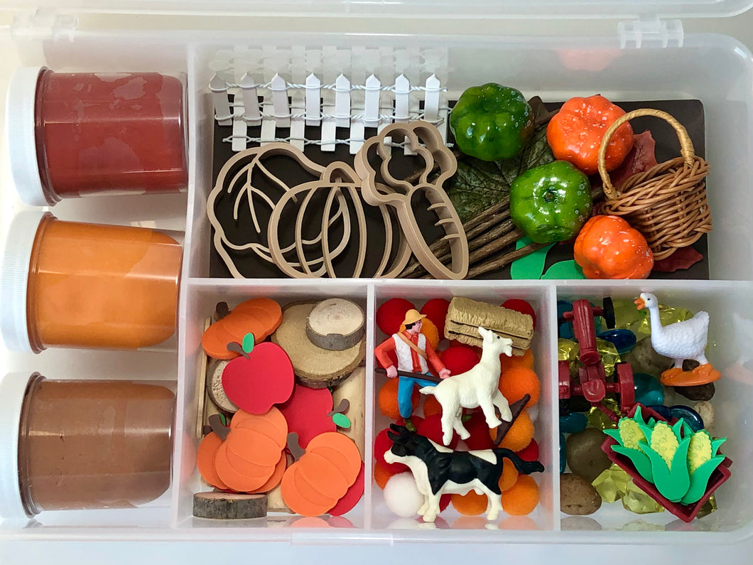 Fall on the Farm Deluxe Playdough Sensory Kit